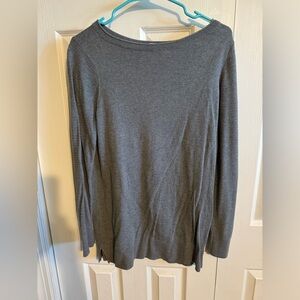Loft Women’s sweater gray size Medium